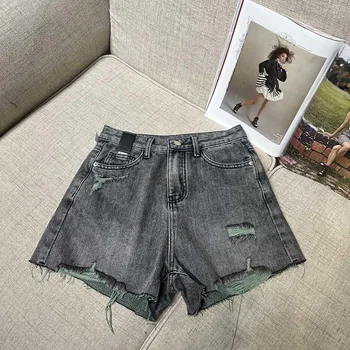 Хлопковые джинсовые шорты из коллекции 2023 года в повседневном стиле